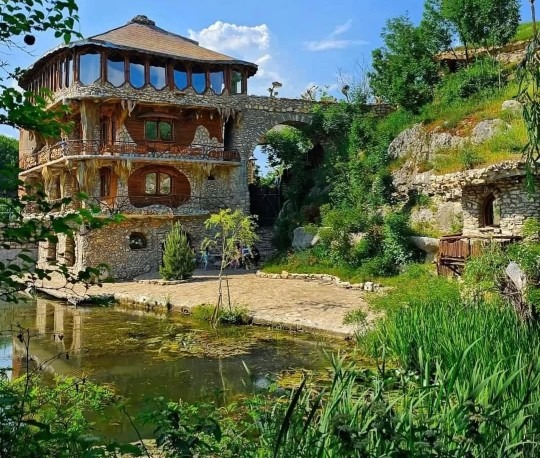 Златен ПАРК - Луковит